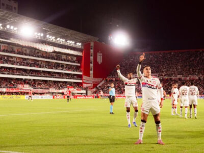Flamengo empata e perde Arrascaeta com fratura