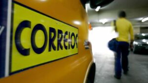 Durigan prevê prejuízo de R$10 bilhões nos Correios
