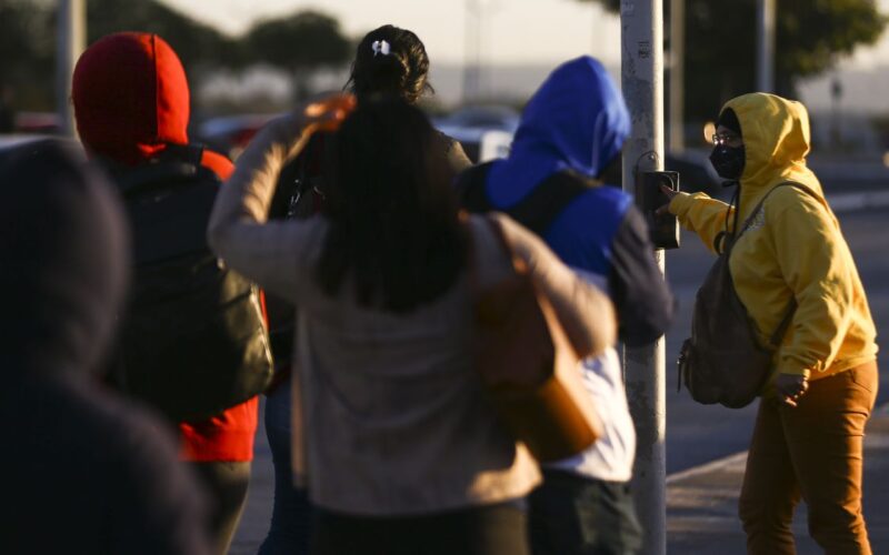 Frente fria traz temporais e ventania para o Sul do Brasil