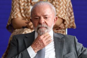 Lula recusa resgate federal ao BRB e ignora centrão