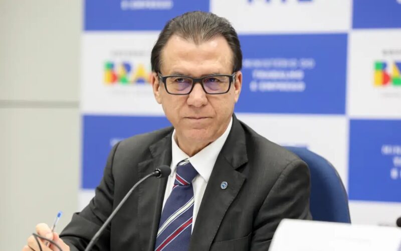 Marinho: Congresso precisa encarar 6x1 e apps