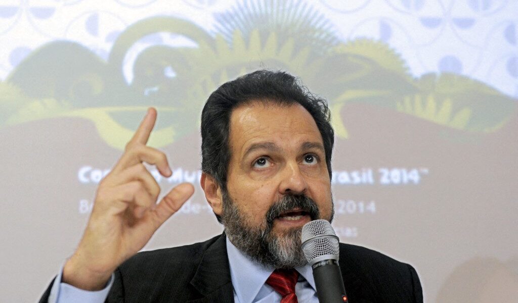 PT fecha chapa em Brasília e Agnelo concorre a deputado