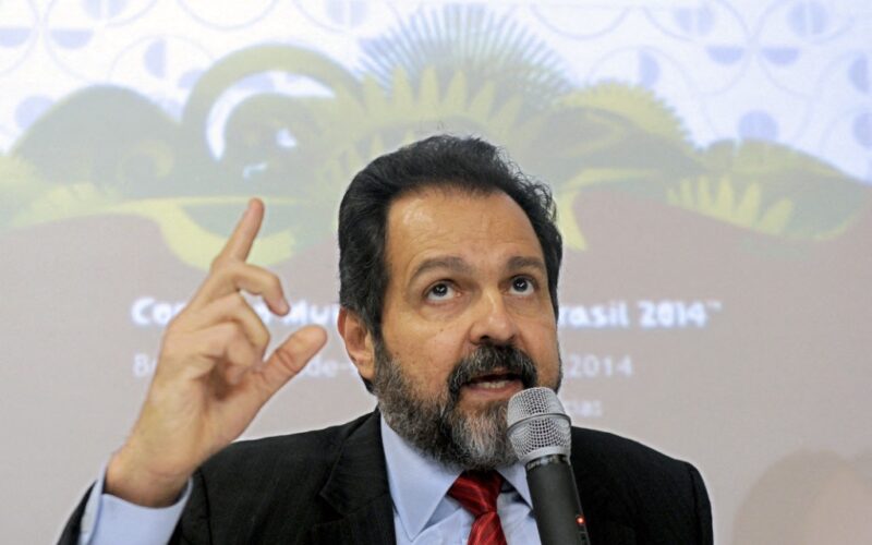 PT fecha chapa em Brasília e Agnelo concorre a deputado
