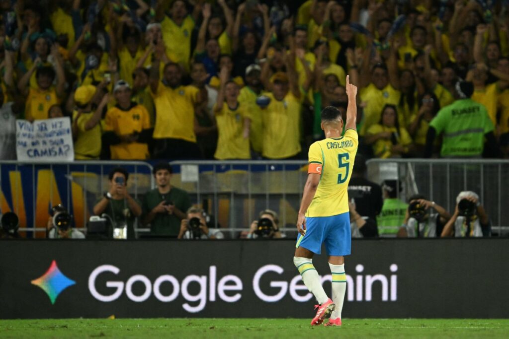 Brasil goleia, mas sofre: alerta para a Copa