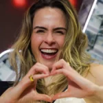 Ana Paula Renault atrai fãs eufóricos no SP2B